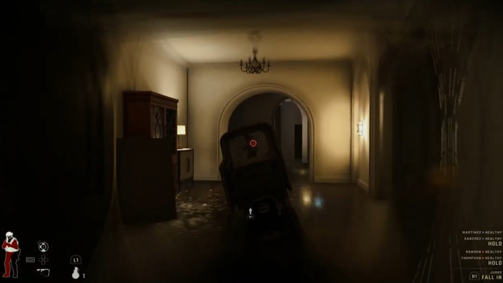 In-Game UMP45 With EOTECH & Suppressor